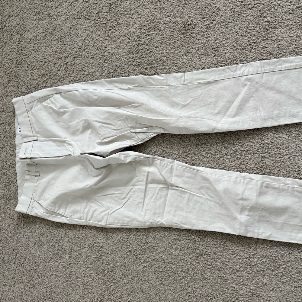GAP Men's Cream Chinos
